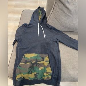 Men’s Quicksilver Hoodie
